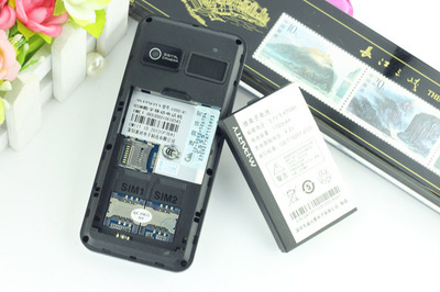 派對C555-A 2.4屏直板手機 功能全面，實用至上